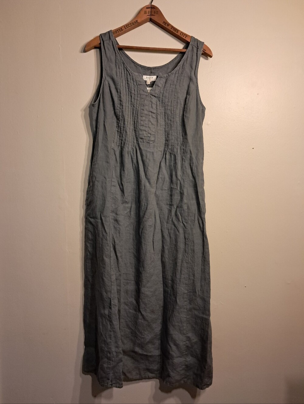 Malvin Sleeveless Linen Midi Dress in Slate Gray